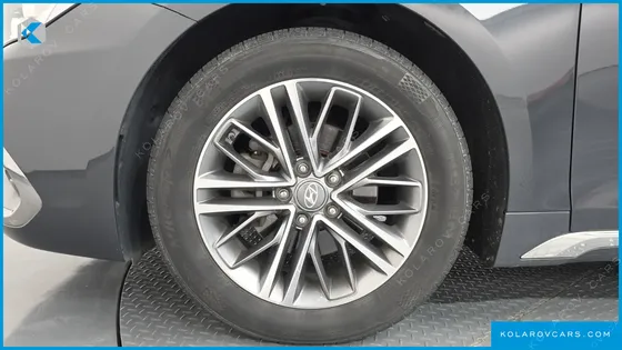 HYUNDAI GRANDEUR 3.0 LPI MODERN BASIC (RENTAL CAR)