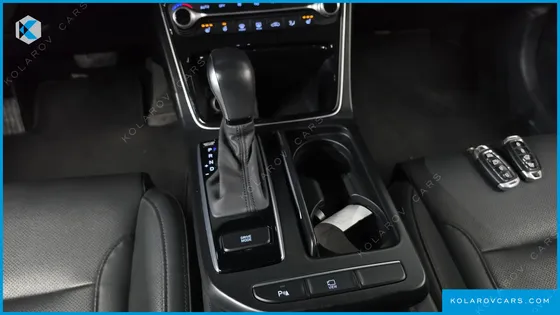 HYUNDAI GRANDEUR 3.0 LPI MODERN BASIC (RENTAL CAR)