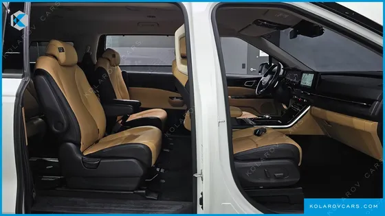 KIA CARNIVAL DIESEL 9-SEATER NOBLESSE