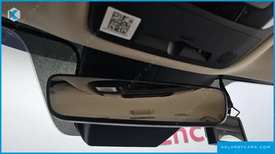 KIA CARNIVAL DIESEL 9-SEATER NOBLESSE