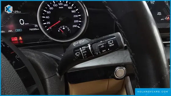KIA CARNIVAL DIESEL 9-SEATER PRESTIGE