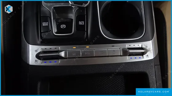 KIA CARNIVAL DIESEL 9-SEATER PRESTIGE