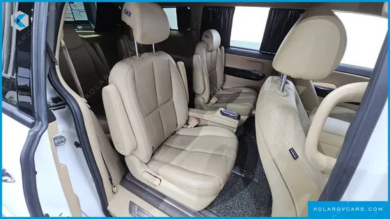 KIA CARNIVAL 9-SEATER HI-LIMOUSINE