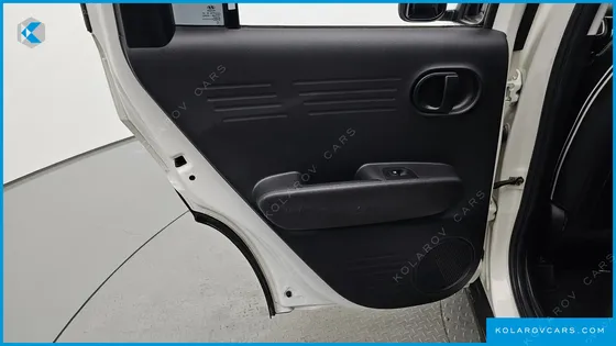 HYUNDAI CASPER THE ESSENTIAL LIGHT
