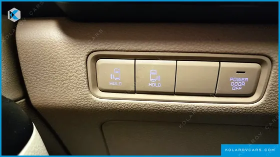 KIA CARNIVAL DIESEL 9-SEATER PRESTIGE