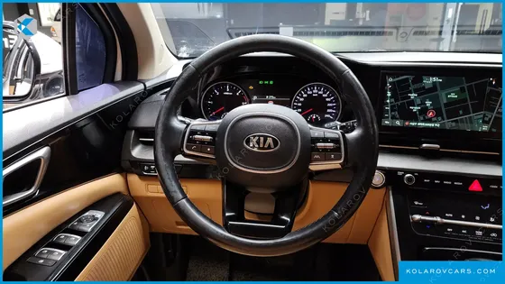 KIA CARNIVAL DIESEL 9-SEATER PRESTIGE