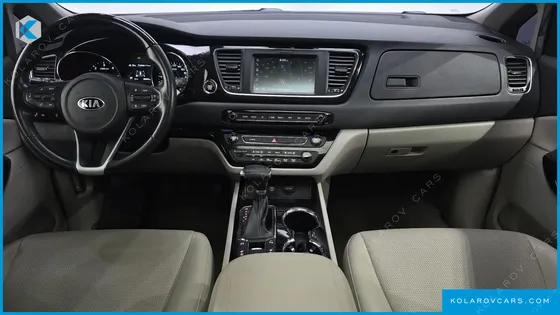 KIA CARNIVAL 9-SEATER PRSTIGE