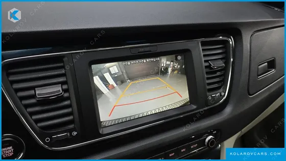 KIA CARNIVAL 9-SEATER PRSTIGE