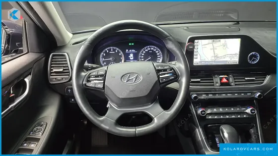 HYUNDAI GRANDEUR 2.4 PREMIUM