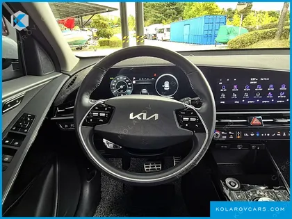 KIA NIRO EARTH