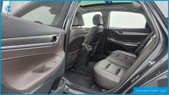 HYUNDAI GRANDEUR 3.0 LPI EXCLUSIVE (RENTAL CAR)