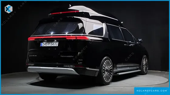 KIA CARNIVAL GASOLINE 9-SEATER HI-LIMOUSINE