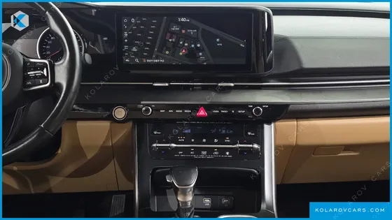 KIA CARNIVAL DIESEL 9-SEATER PRESTIGE