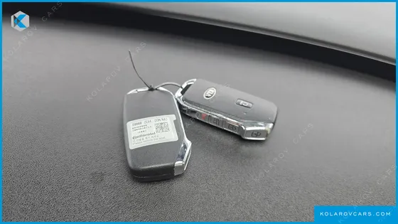 KIA CARNIVAL DIESEL 9-SEATER PRESTIGE