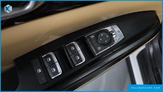 KIA CARNIVAL DIESEL 9-SEATER PRESTIGE