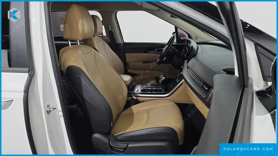 KIA CARNIVAL DIESEL 9-SEATER PRESTIGE