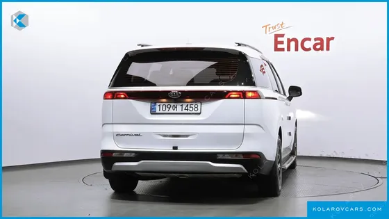 KIA CARNIVAL DIESEL 9-SEATER PRESTIGE
