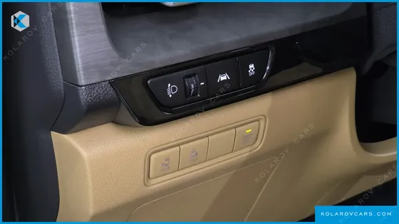 KIA CARNIVAL DIESEL 9-SEATER PRESTIGE