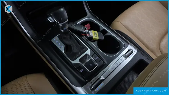 KIA CARNIVAL DIESEL 9-SEATER PRESTIGE