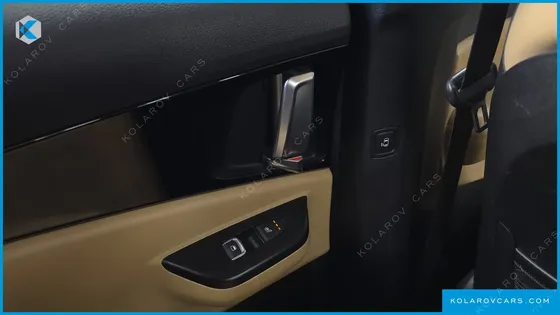 KIA CARNIVAL DIESEL 9-SEATER PRESTIGE
