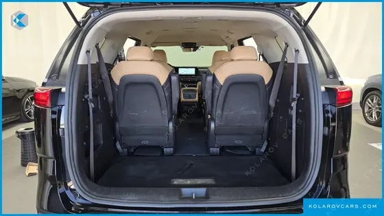 KIA CARNIVAL DIESEL 9-SEATER PRESTIGE