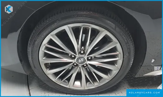 HYUNDAI GRANDEUR 3.0 EXCLUSIVE