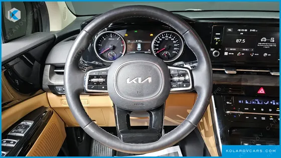 KIA CARNIVAL DIESEL 9-SEATER NOBLESSE