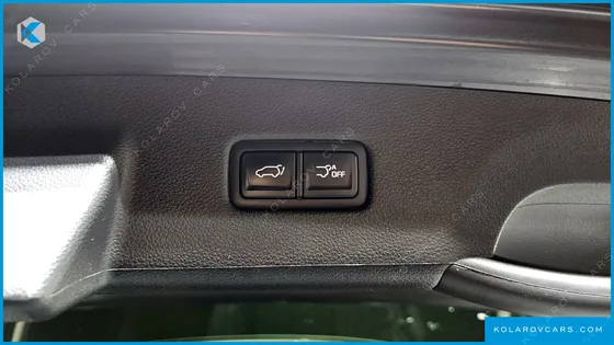 KIA CARNIVAL DIESEL 9-SEATER NOBLESSE