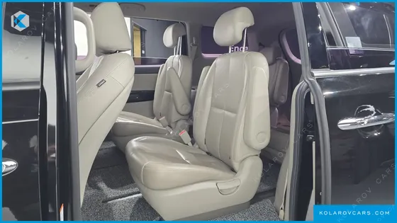 KIA CARNIVAL 9-SEATER NOBLESSE SPECIAL