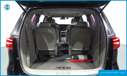KIA CARNIVAL 9-SEATER NOBLESSE SPECIAL
