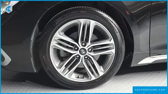 HYUNDAI GRANDEUR 2.4 PREMIUM