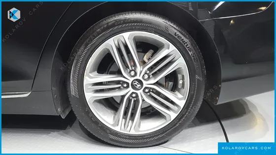 HYUNDAI GRANDEUR 2.4 PREMIUM