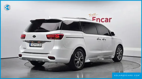 KIA CARNIVAL 9-SEATER PRSTIGE