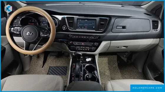 KIA CARNIVAL 9-SEATER PRSTIGE