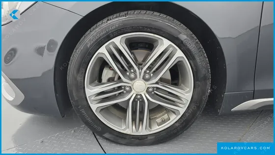 HYUNDAI GRANDEUR 2.4 PREMIUM