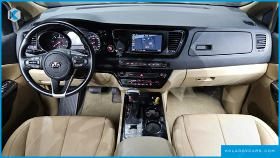 KIA CARNIVAL 9-SEATER HI-LIMOUSINE