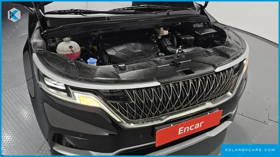 KIA CARNIVAL DIESEL 9-SEATER PRESTIGE