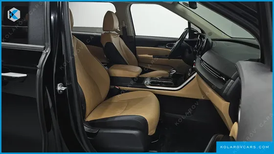 KIA CARNIVAL DIESEL 9-SEATER PRESTIGE
