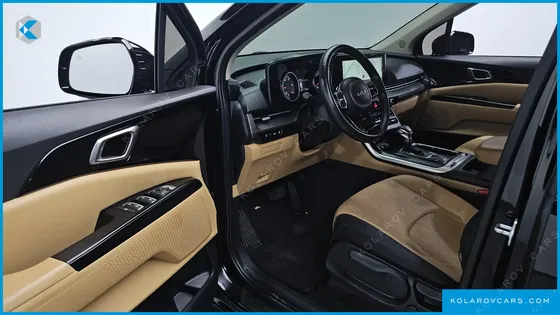 KIA CARNIVAL DIESEL 9-SEATER PRESTIGE