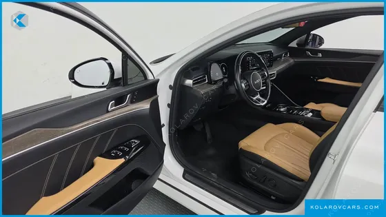 KIA K5 SIGNATURE