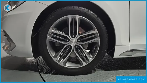 HYUNDAI GRANDEUR 3.0 EXCLUSIVE