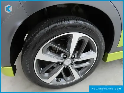 HYUNDAI KONA 1.6 TURBO 2WD FLUX