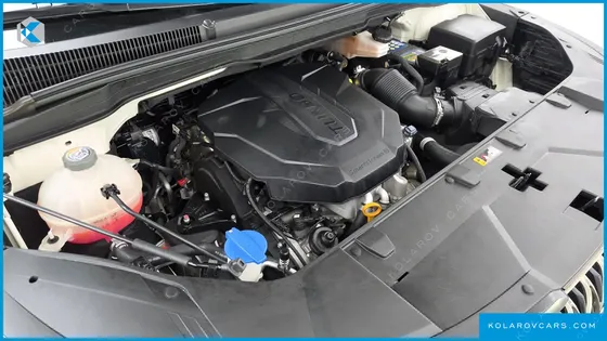 KIA CARNIVAL DIESEL 9-SEATER SIGNATURE
