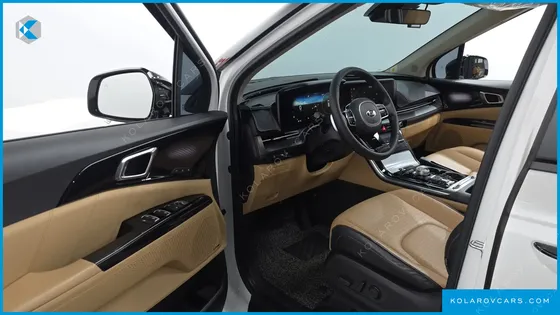 KIA CARNIVAL DIESEL 9-SEATER SIGNATURE