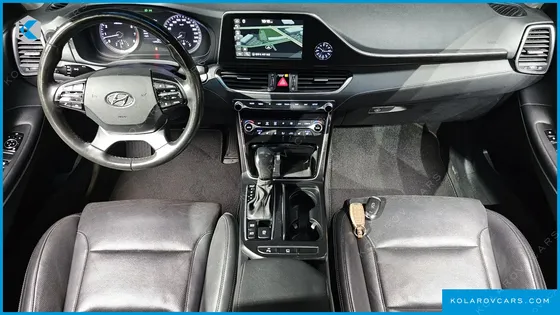 HYUNDAI GRANDEUR 2.4 PREMIUM