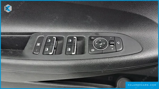 HYUNDAI GRANDEUR 3.0 LPI MODERN (RENTAL CAR)