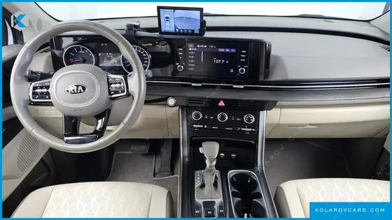 KIA CARNIVAL GASOLINE 9-SEATER PRESTIGE