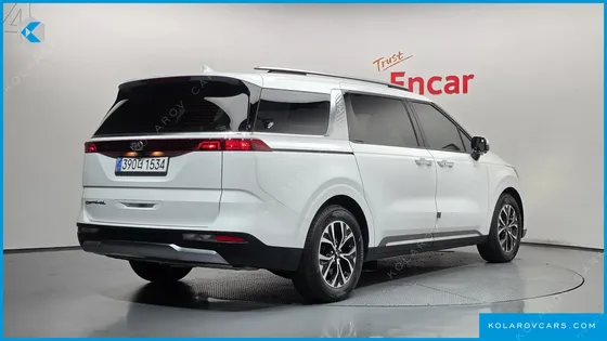 KIA CARNIVAL DIESEL 9-SEATER NOBLESSE