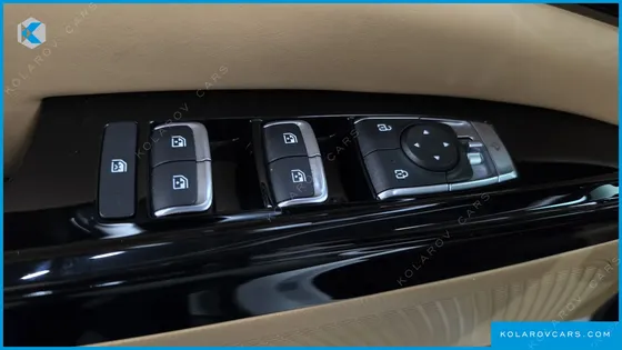 KIA CARNIVAL DIESEL 9-SEATER NOBLESSE