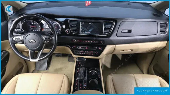KIA CARNIVAL 9-SEATER HI-LIMOUSINE